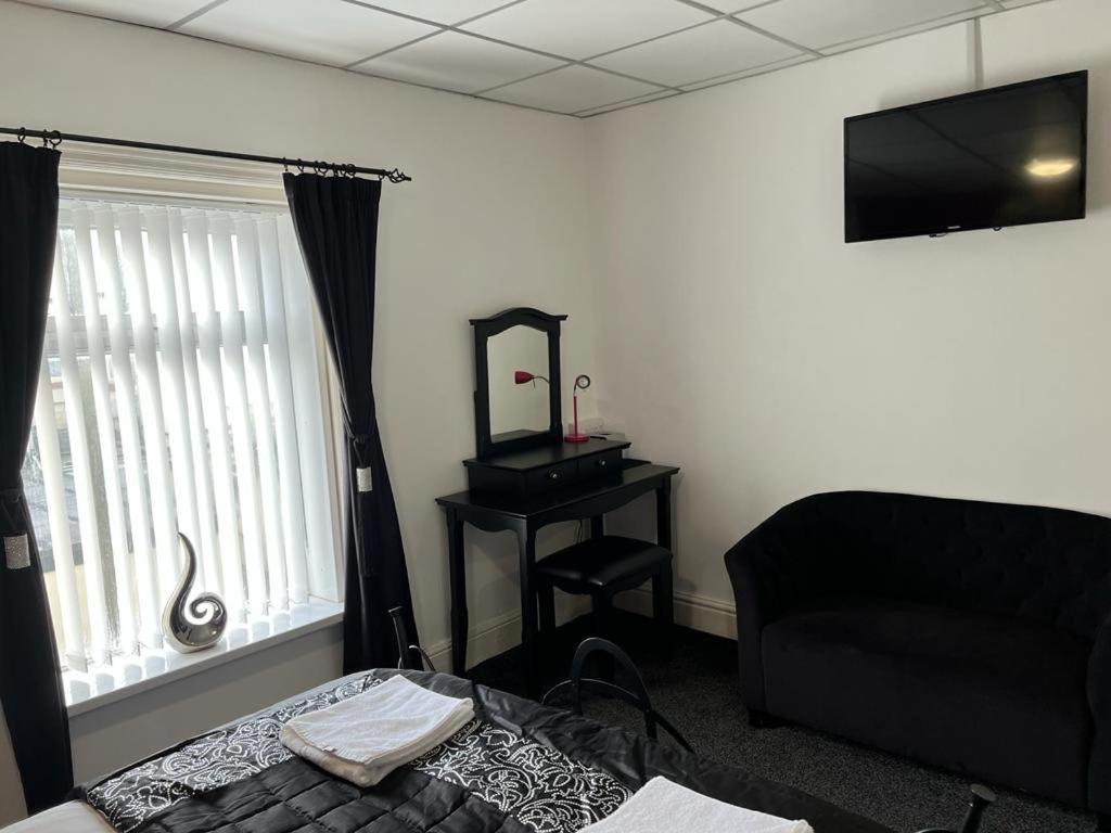 Phildene Suites Blackpool Esterno foto