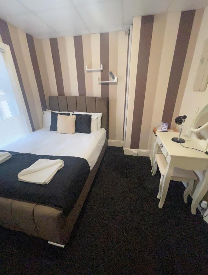 Phildene Suites Blackpool Camera foto