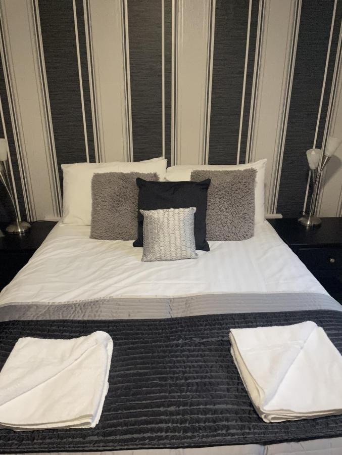 Phildene Suites Blackpool Esterno foto
