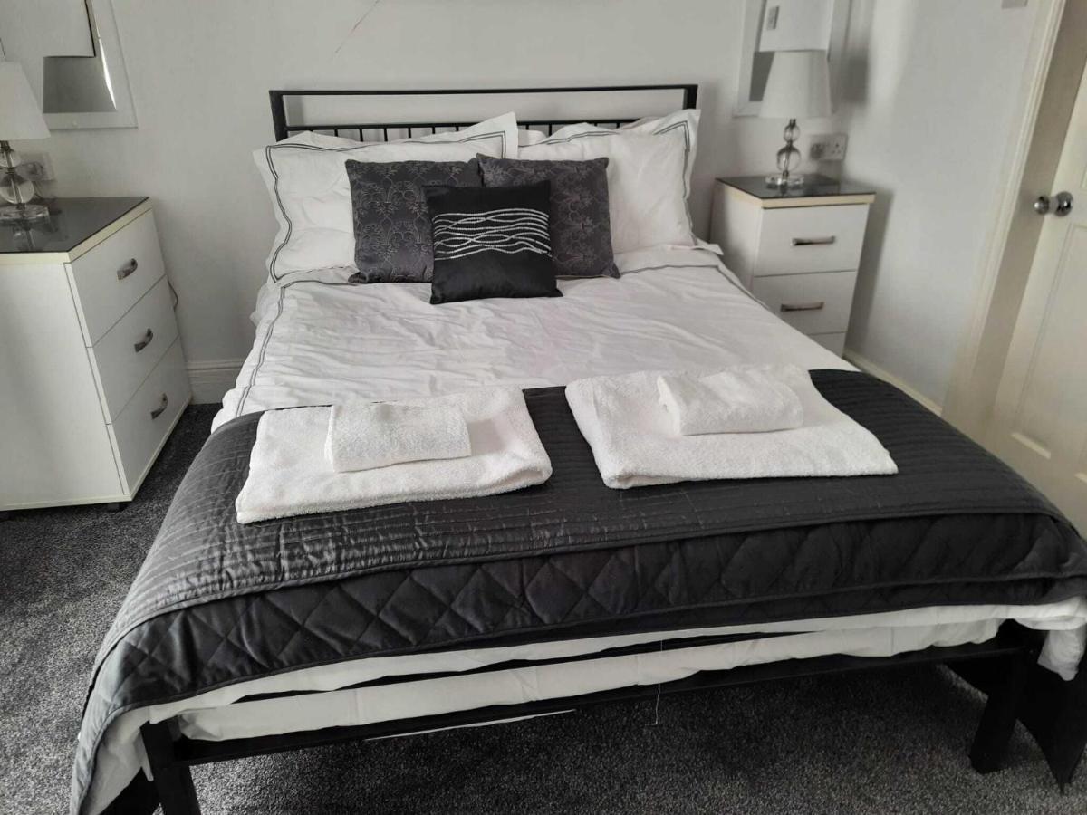 Phildene Suites Blackpool Esterno foto