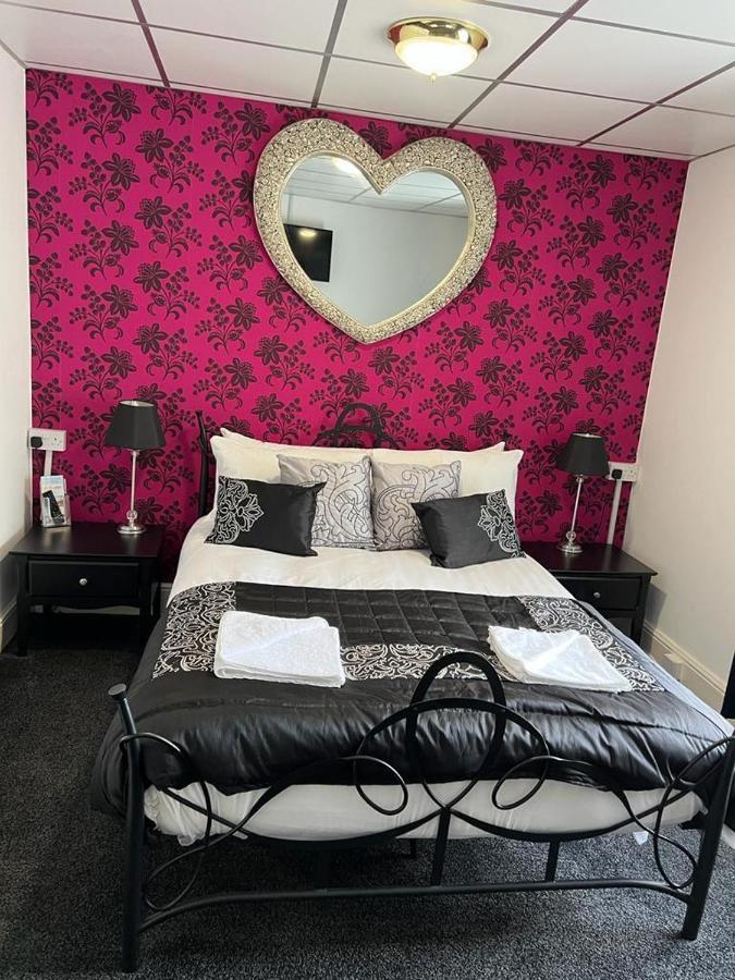 Phildene Suites Blackpool Esterno foto